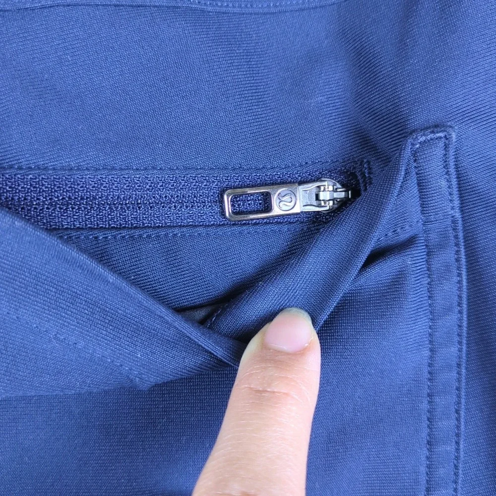 Lululemon ABC Slim Warpstreme Pants Mens 32x29 True Navy Blue Tapered LM5704S